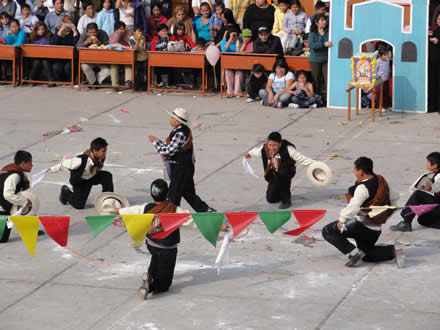 Gran Concurso de Danzas 2010 Foto 04