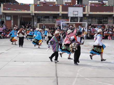 Gran Concurso de Danzas 2010 Foto 06