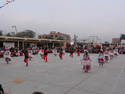 Gran Concurso de Danzas 2010 Foto 29